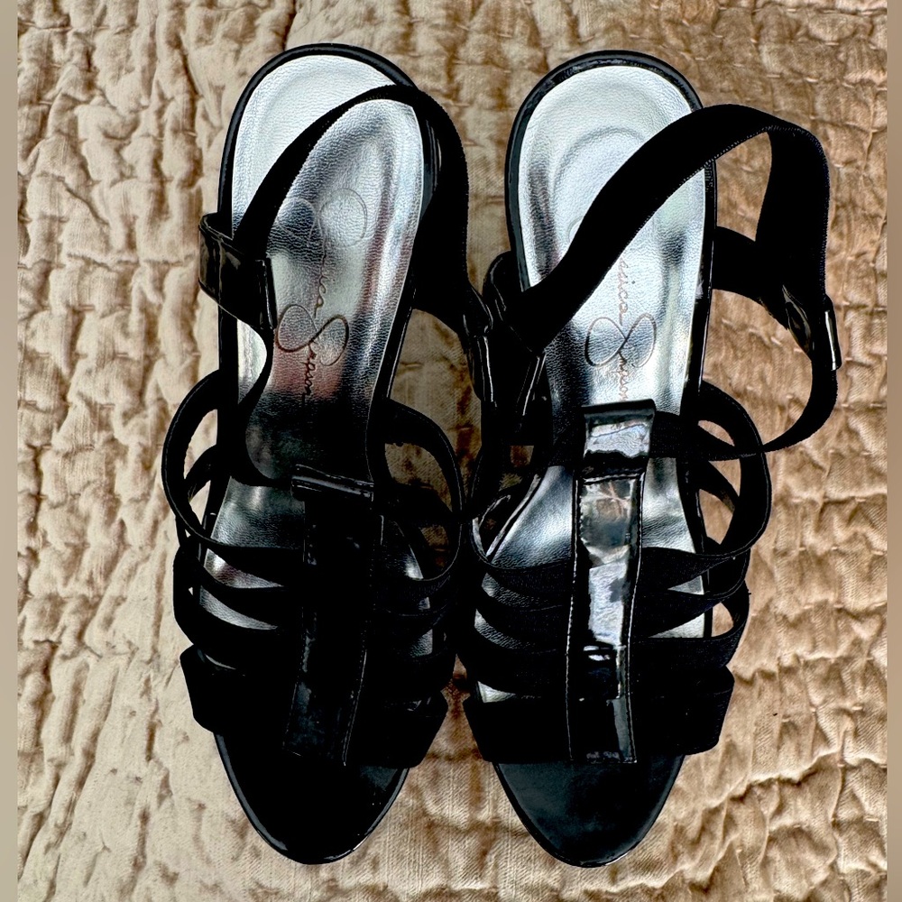 Jessica Simpson Patent Leather & Fabric Strappy Sandals Size 8